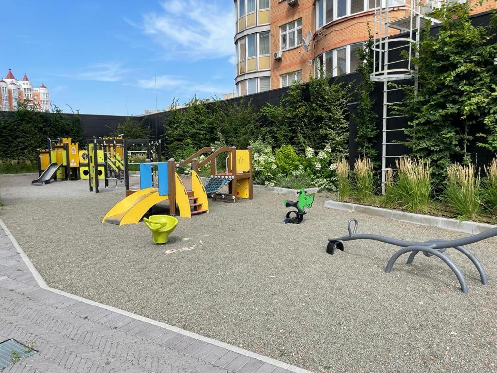 Luxury Apartments Smartplaza Obolon Metro Minskai Kiev Ngoại thất bức ảnh