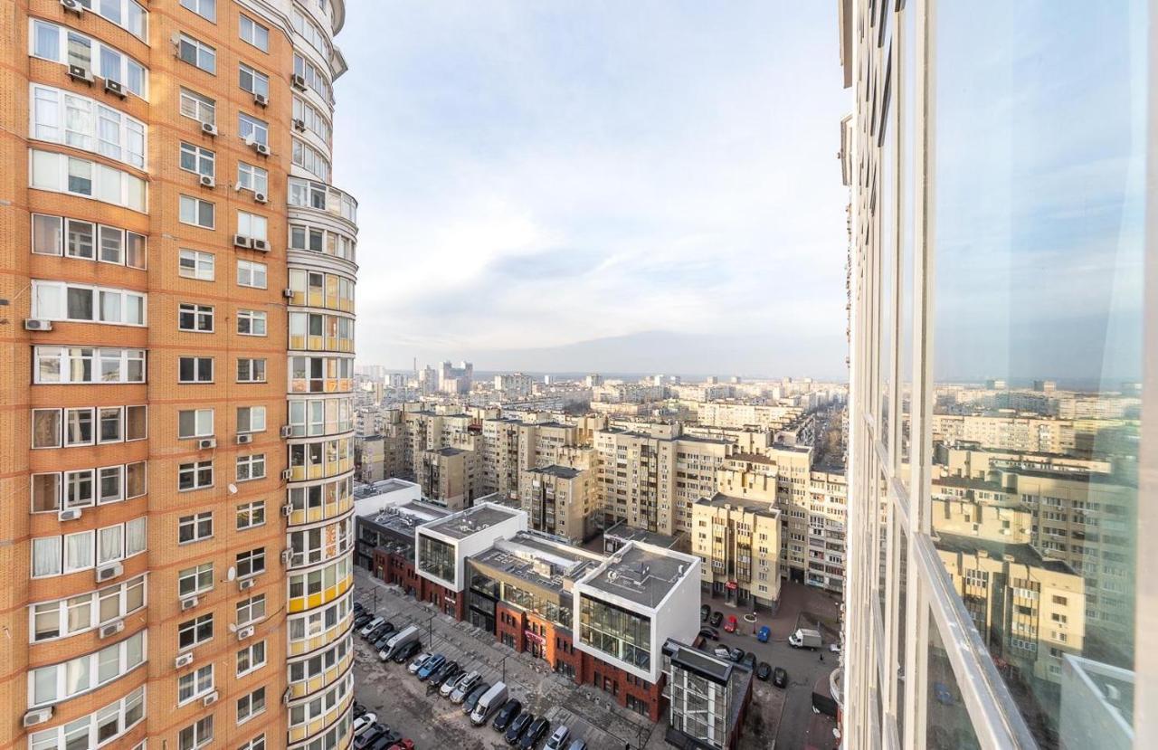 Luxury Apartments Smartplaza Obolon Metro Minskai Kiev Ngoại thất bức ảnh