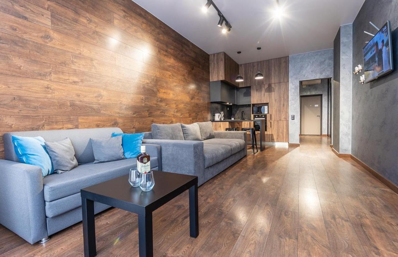 Luxury Apartments Smartplaza Obolon Metro Minskai Kiev Ngoại thất bức ảnh